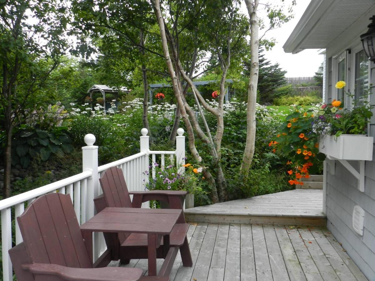 Abbie'S Garden Bed & Breakfast Grand Bank Екстер'єр фото