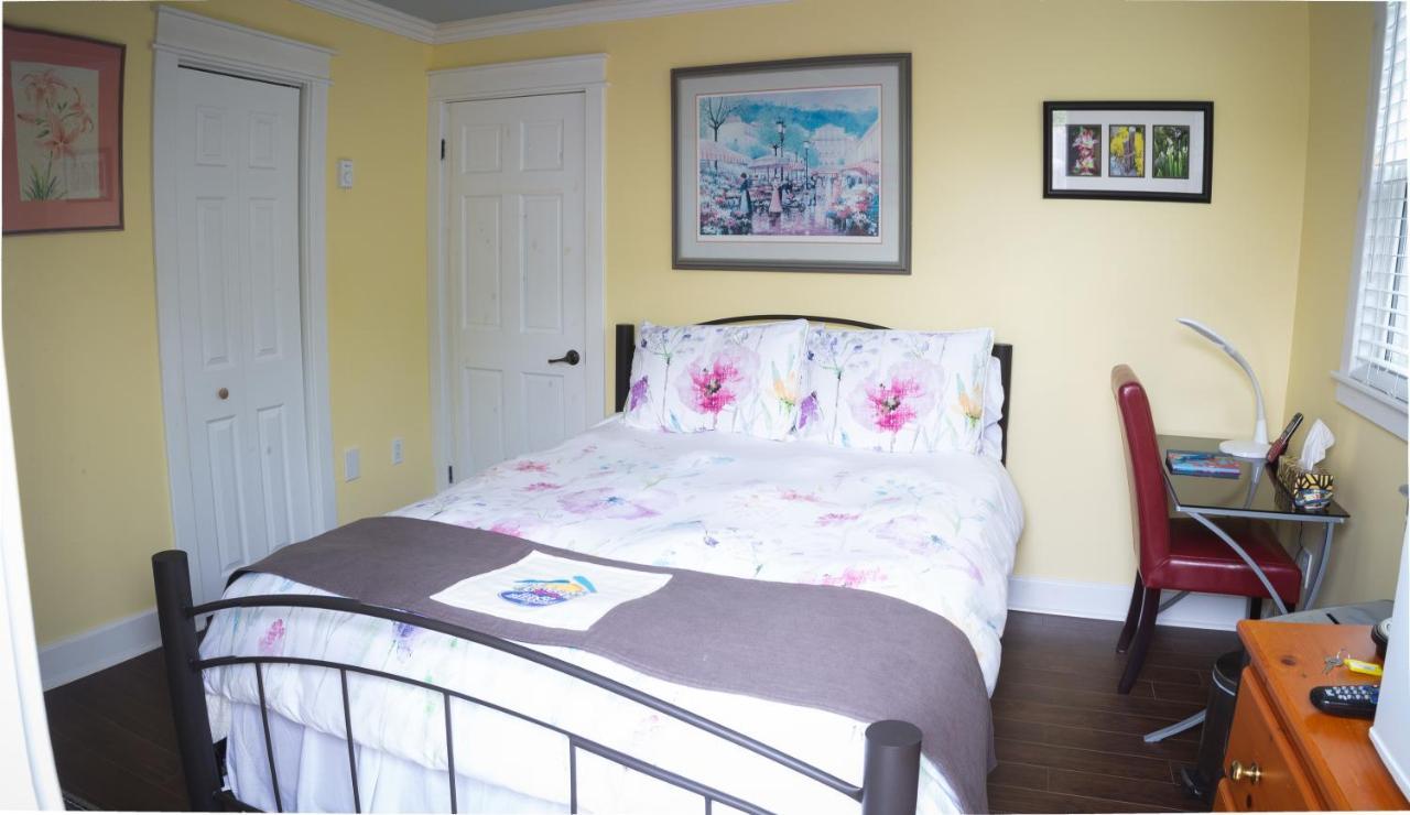 Abbie'S Garden Bed & Breakfast Grand Bank Екстер'єр фото